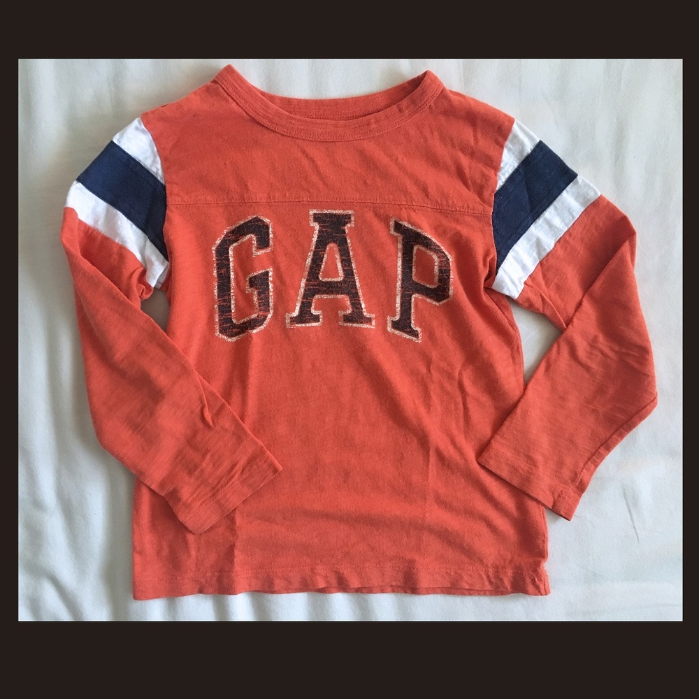 GAP Kids orange long sleeve T. Size 5.
